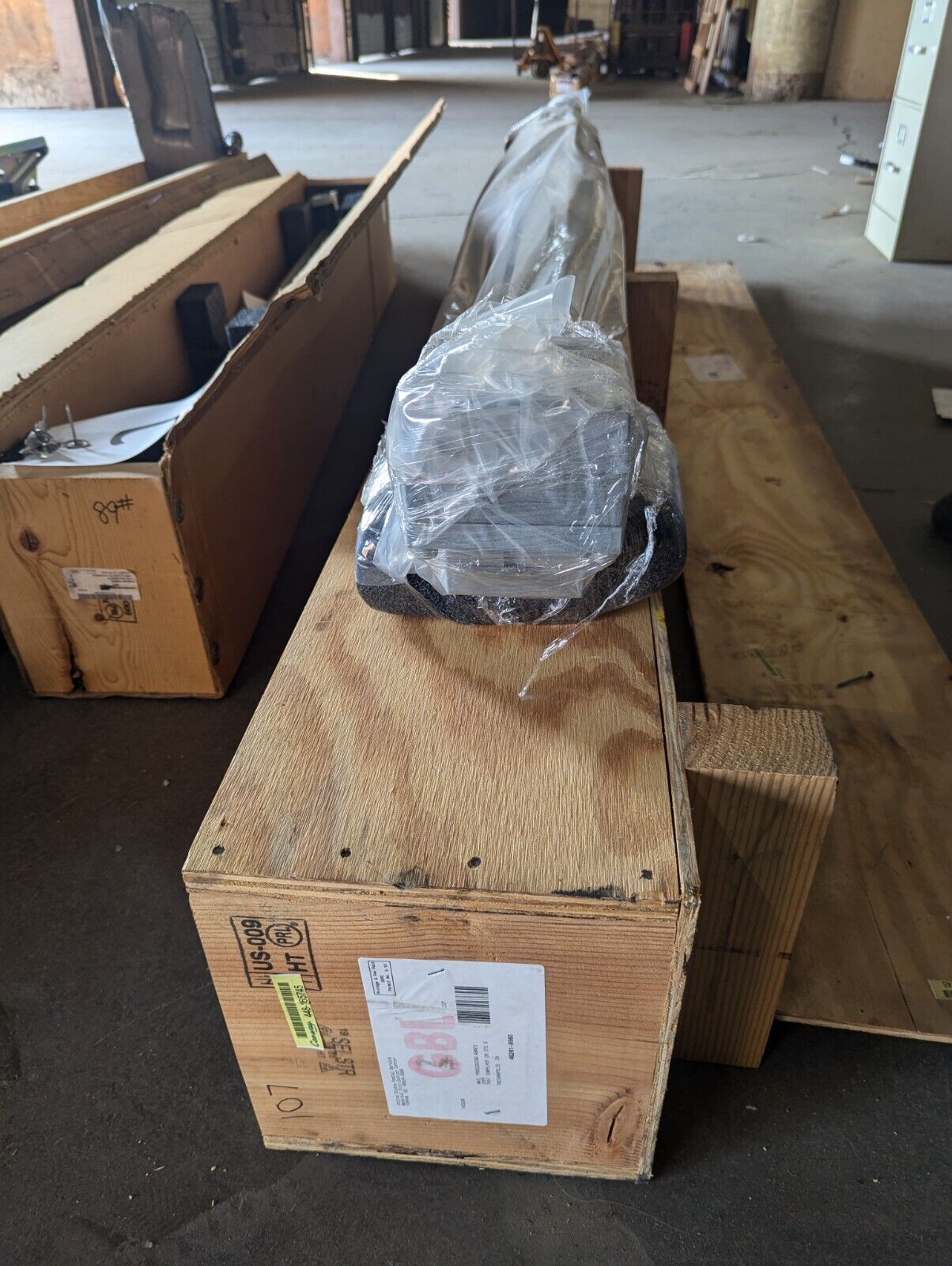 Macron 11237E01 Linear Rail Actuator / 3915-12-000-4790 Vertical Feeder Lift