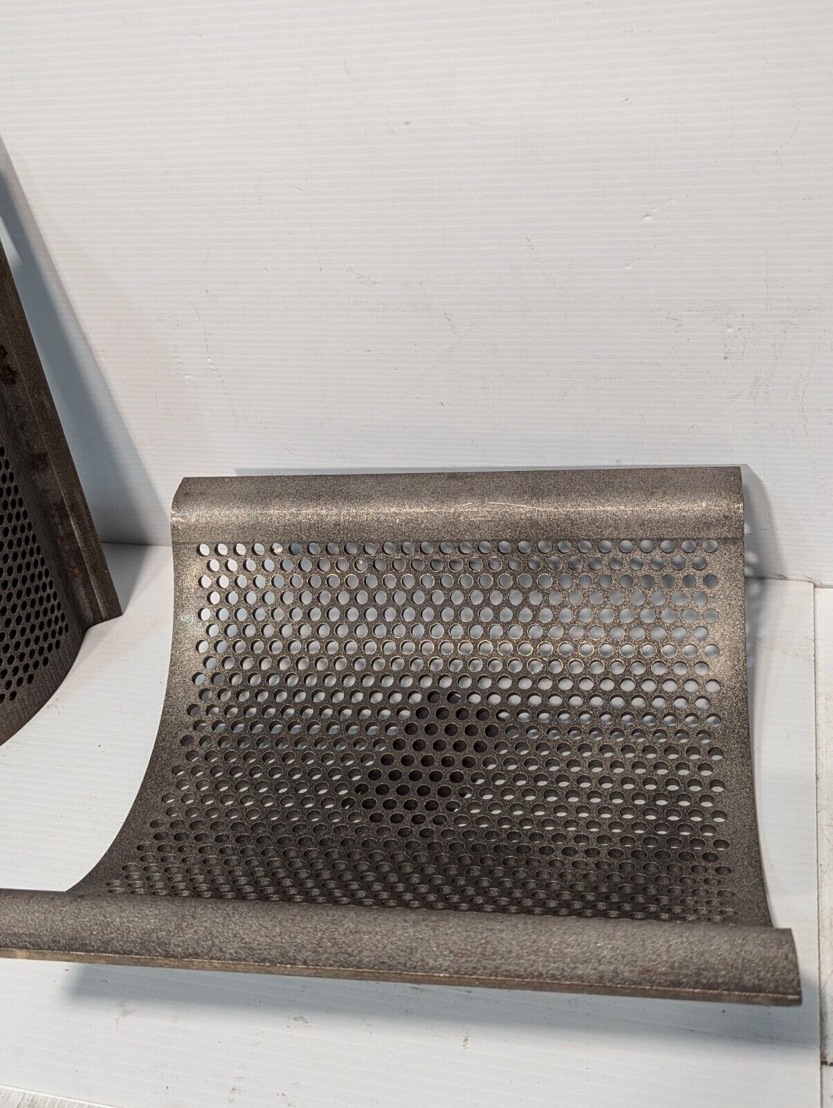 Lot of 2 Una-Dyn N55-90 Piodan Grinder Screen - Free Shipping+Returns