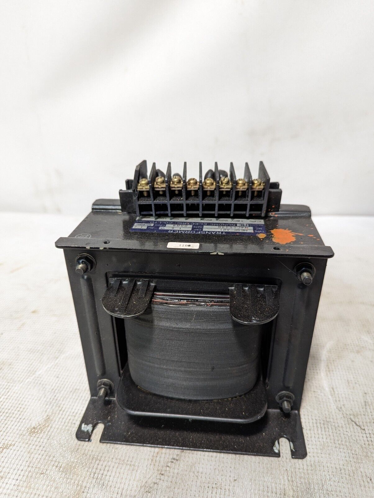 Nunome Electric NESE-A21 Transformer, 1kVA, 100v Secondary, 1 Phase