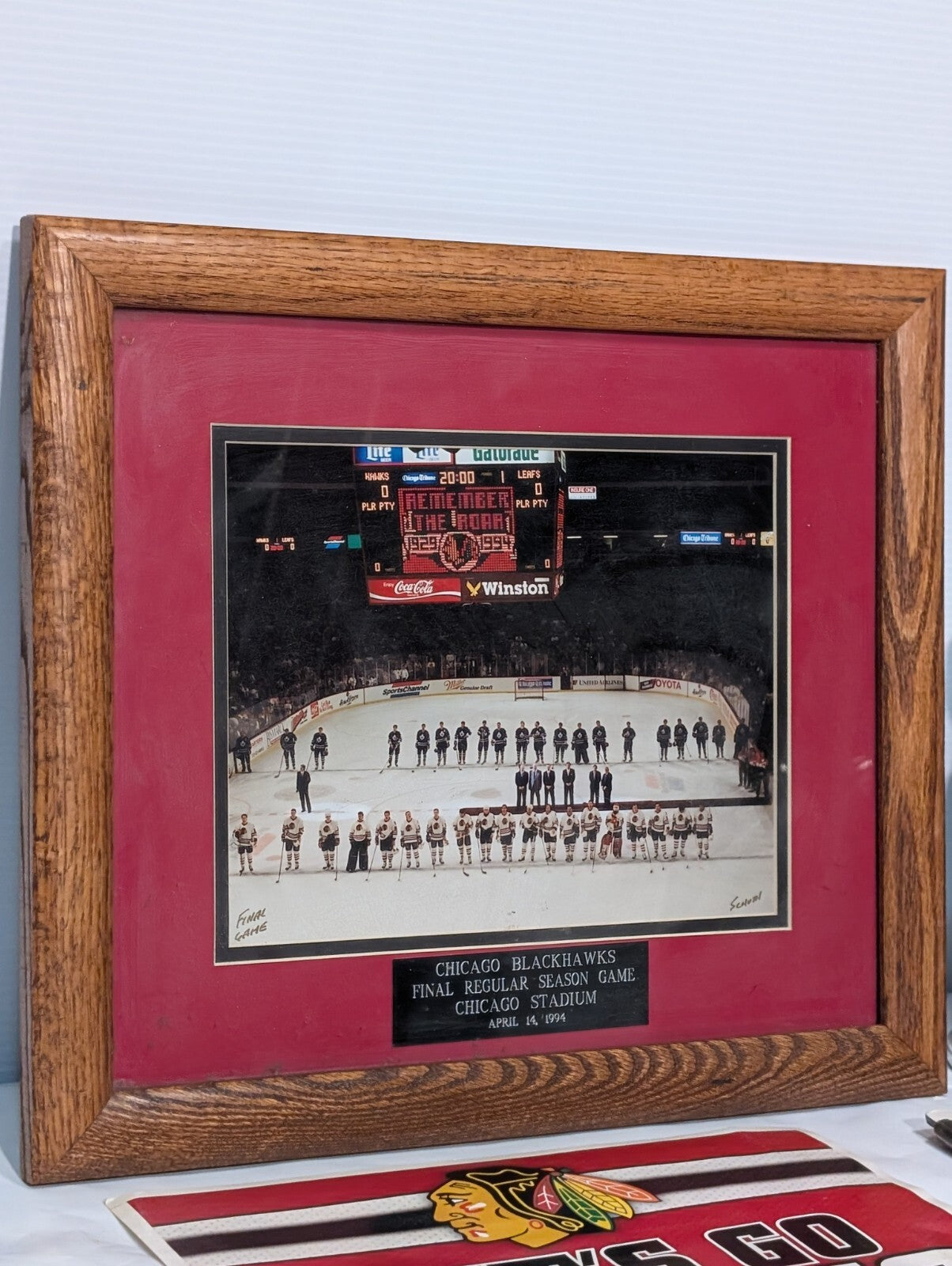 Lot of 10 Pieces - Chicago Blackhawks Collectables \ Memorabilia