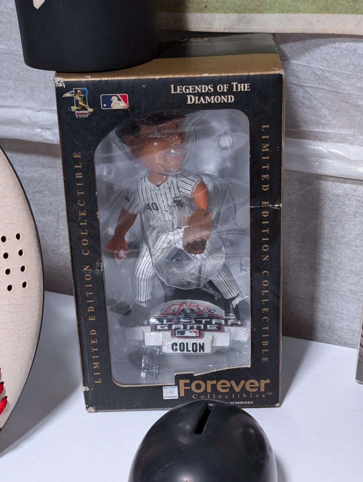 24 Pieces Chicago White Sox Championship Memorabilia 1983 2005 Cup Pennant Bat
