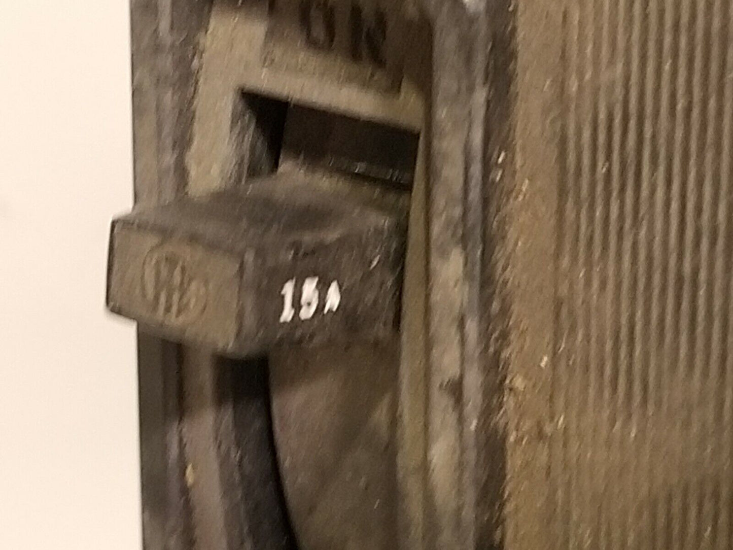 ITE ET2100 circuit breaker, 2 pole, 100 amps, 277 VAC, used,