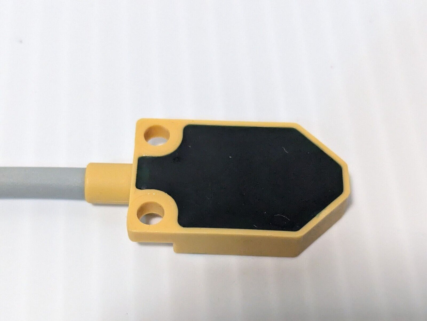 Turck BI3-Q06-AP6X2-0.2M-PSG 3M Sensor 10-30VDC - Free Shipping
