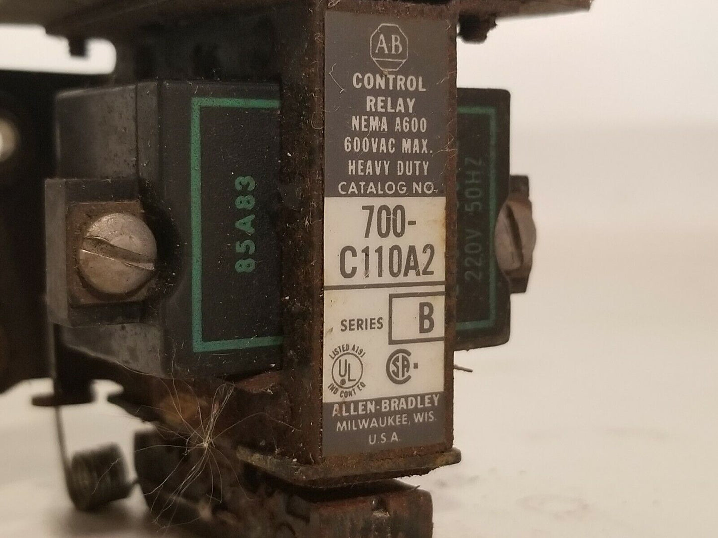 Allen Bradley 700-C110A2 Control Relay NEMA A600 85A83 - Free Shipping