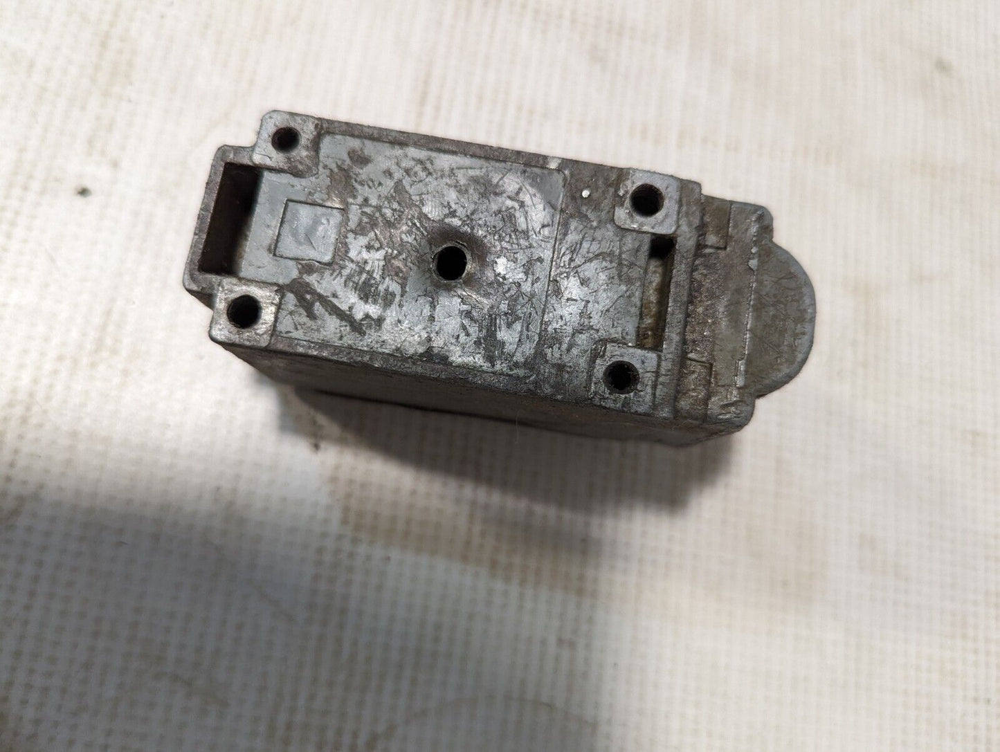 Square D Class 9007 Type B5382 Series B Limit Switch