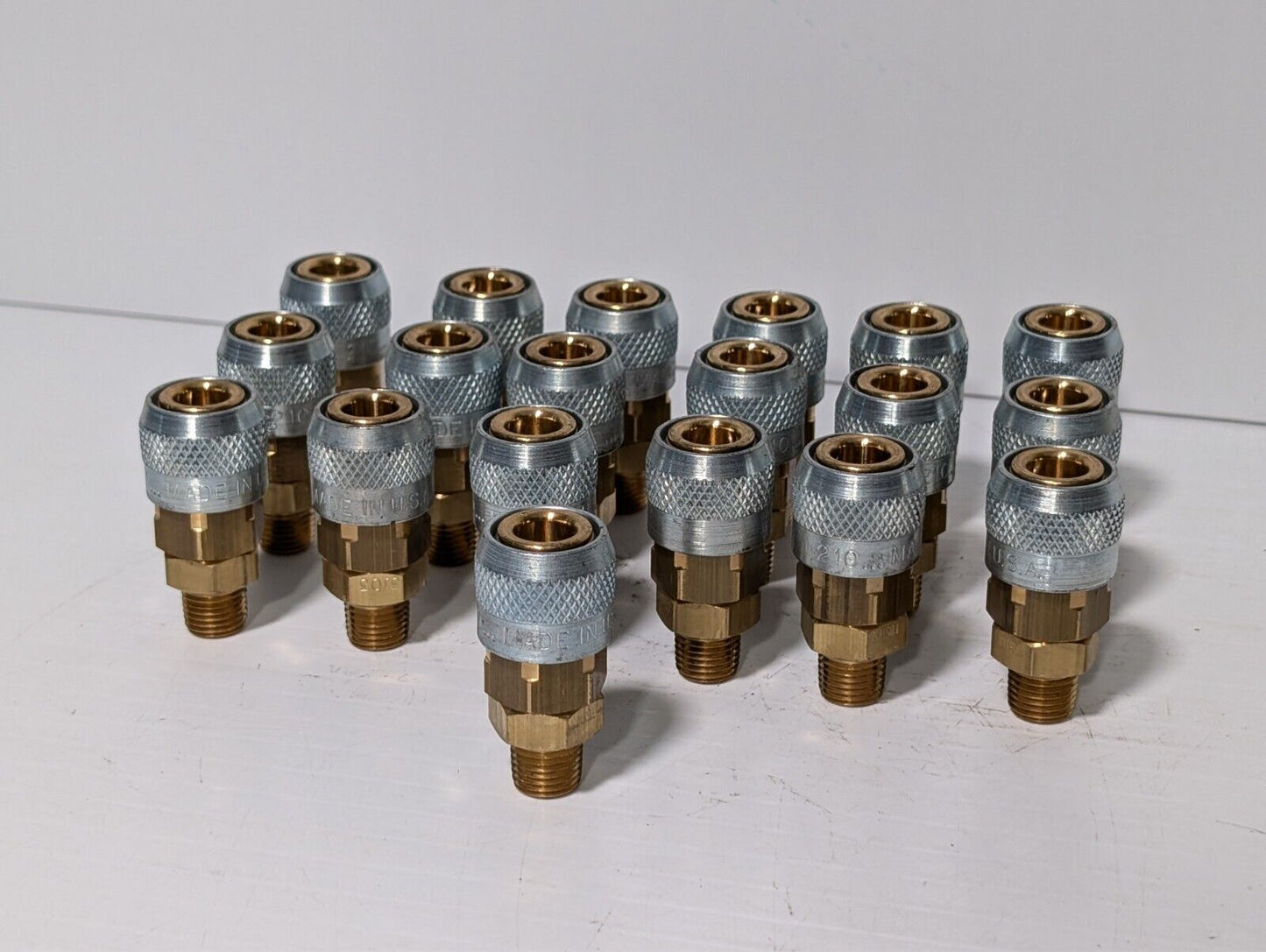 (19) ARO 210 Air Hose Fittings 1/4" NPT Automatic Coupler Quick Connect 210-3103