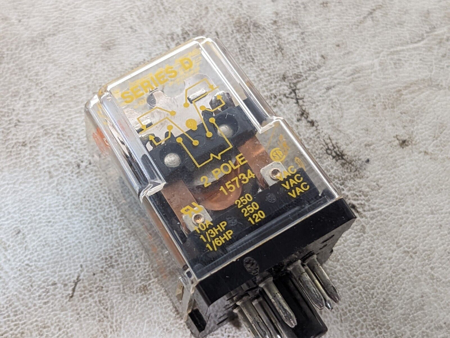 Square D KP12P14V24 general purpose relay, contacts DPDT 10A, coil 240VAC, 50/60