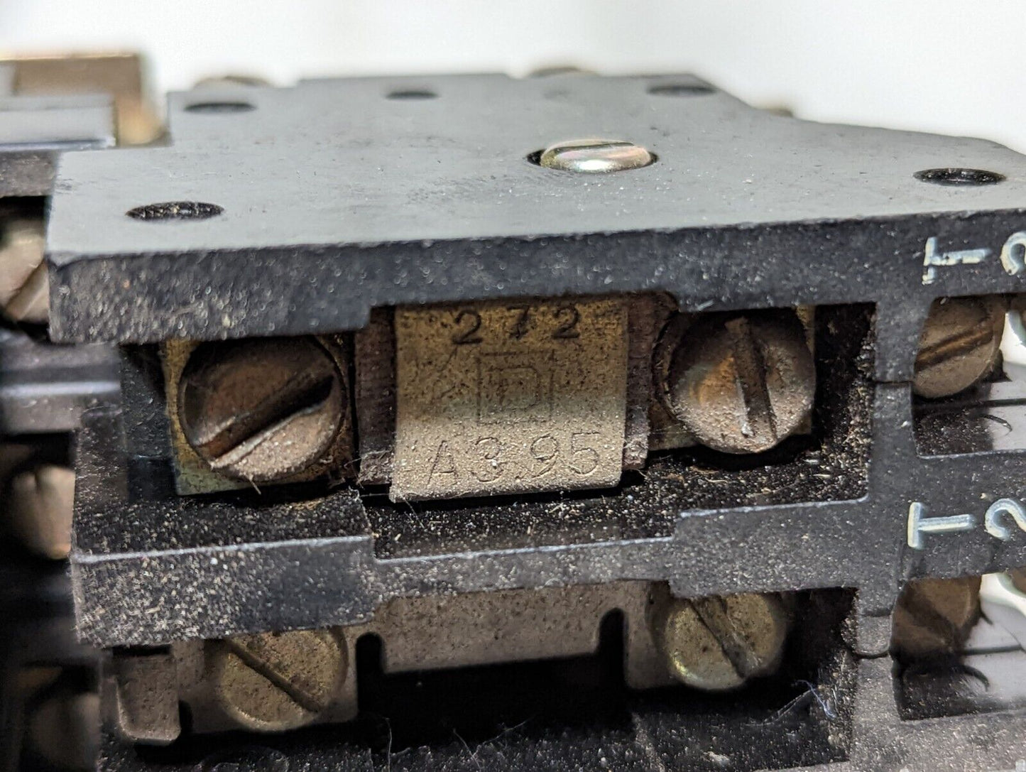 Square D 8536AO2 starter, NEMA size 00, 110-115V 60Hz, 100V 50Hz coil