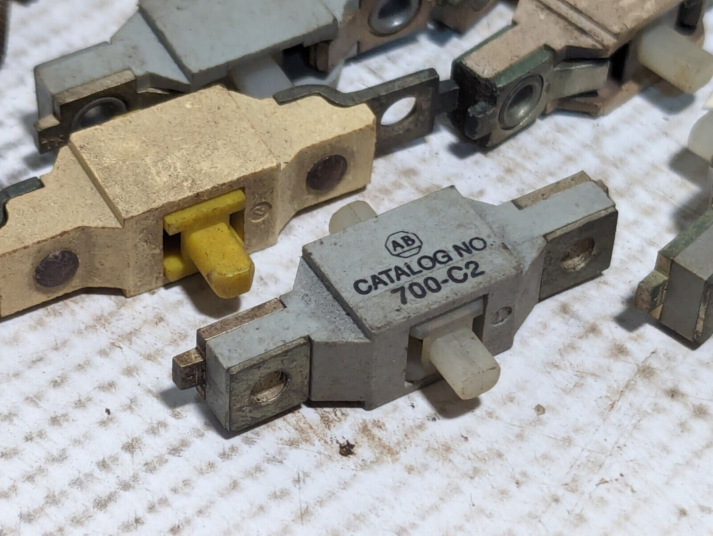 Mixed Lot of 23 Allen-Bradley 700-C2 and 700-C1 Contact Cartridges - Free Ship