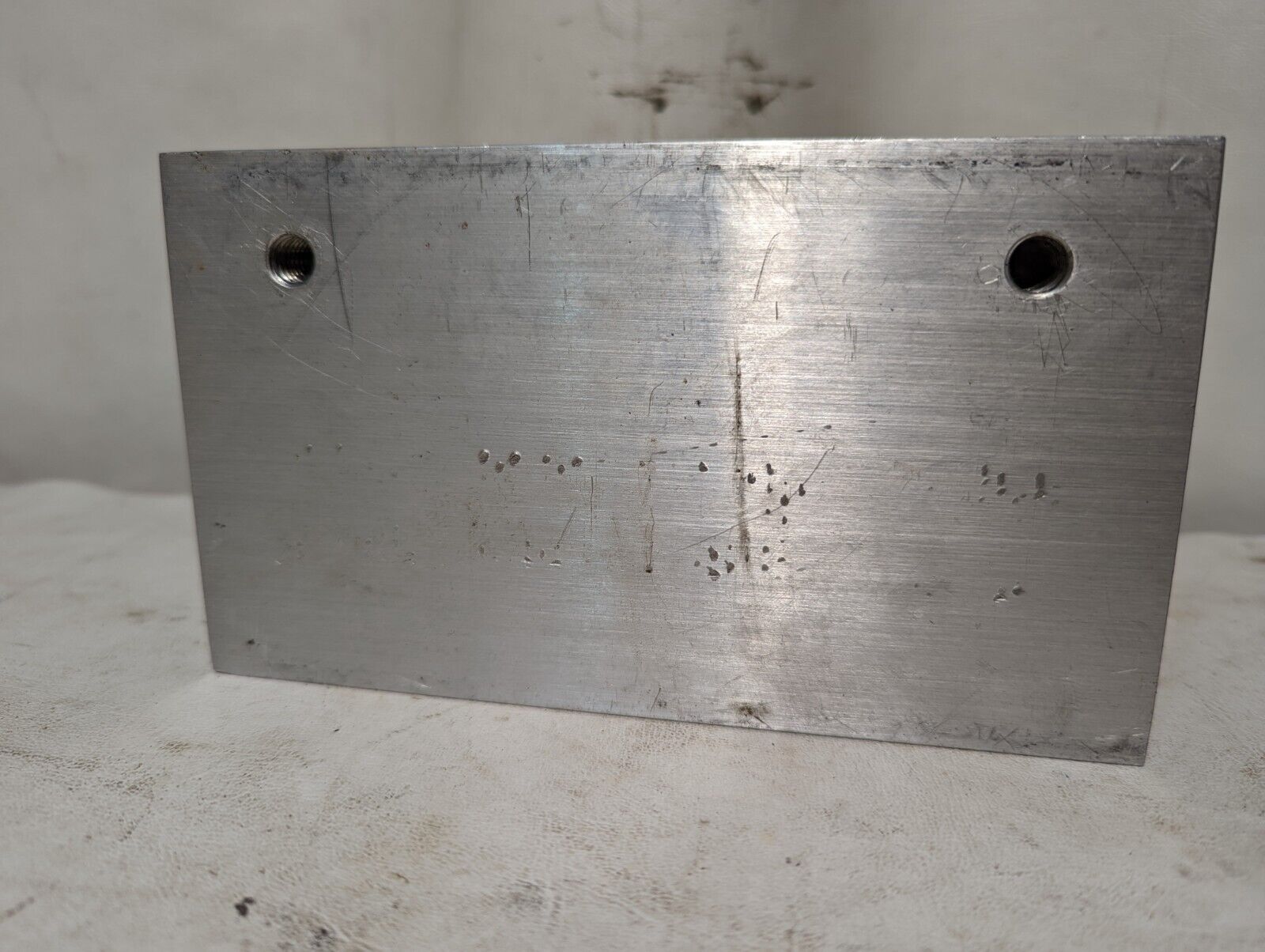 Sun Hydraulics 4150-784-004, possibly 4160-784-004 steel body for Y-assembly