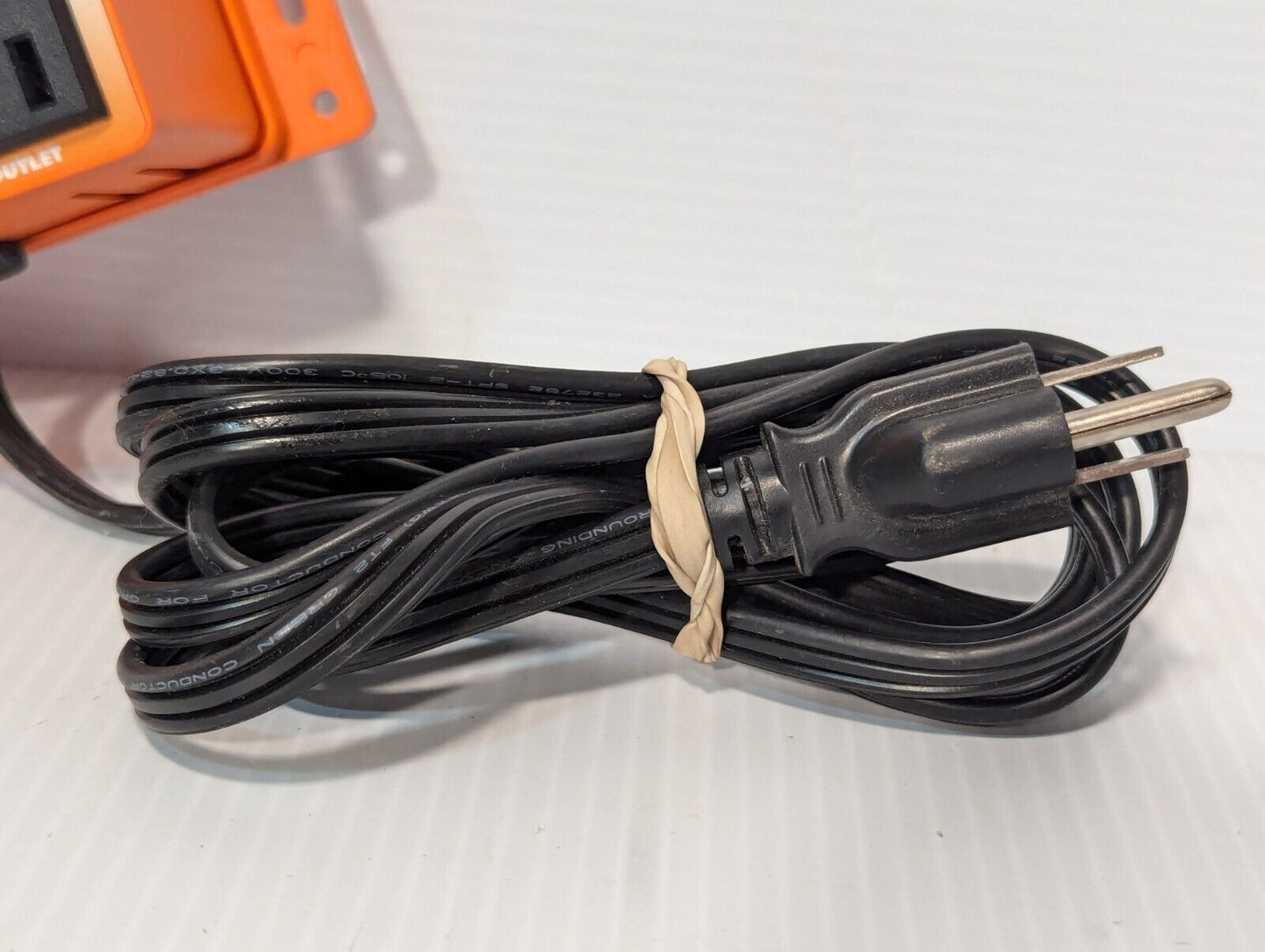 Suncourt DS100 DuctStat Plug-In Thermostat Temp Sensitive Switch