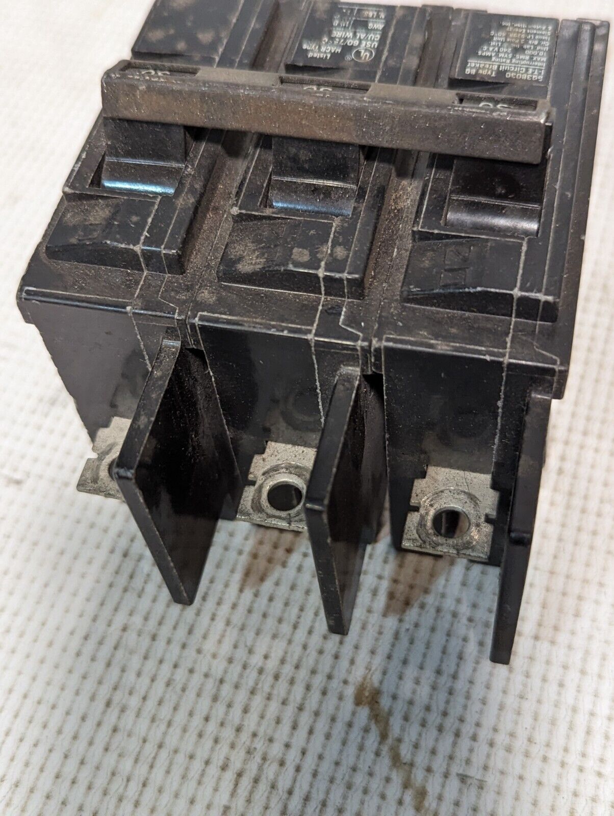 ITE BQ3B030 Circuit Breaker, 30A, 240VAC, 3-Pole - Free Shipping