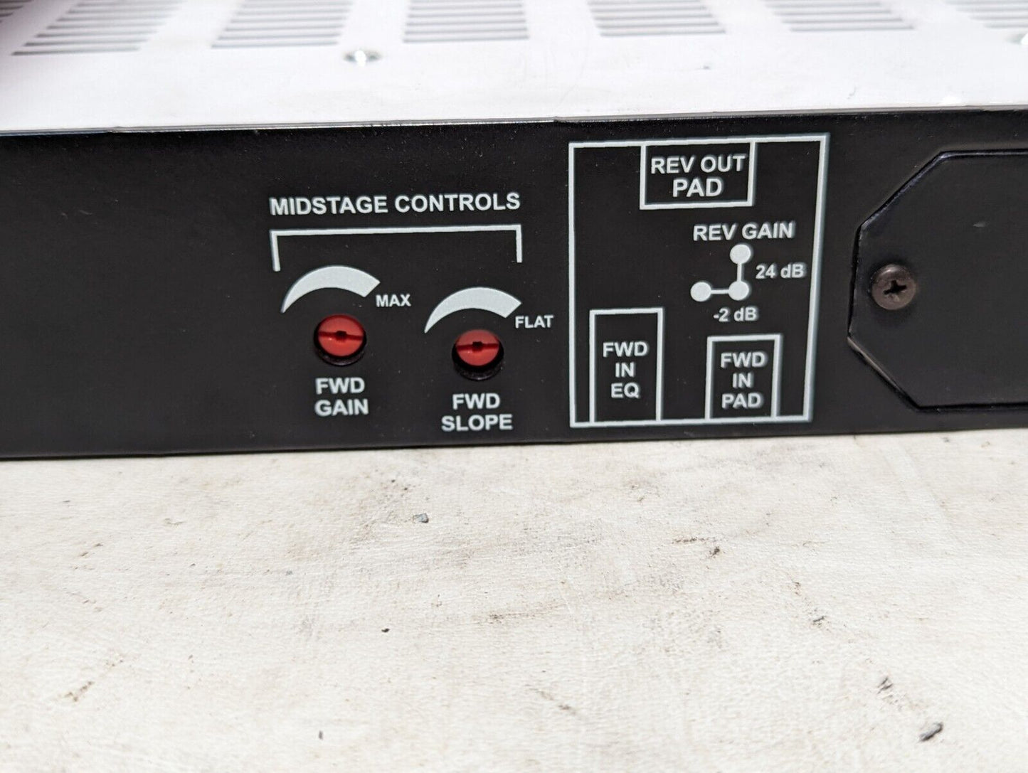 Toner HEA-37 1GHz headend amplifier