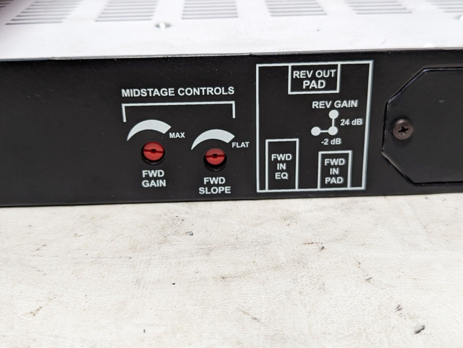 Toner HEA-37 1GHz headend amplifier