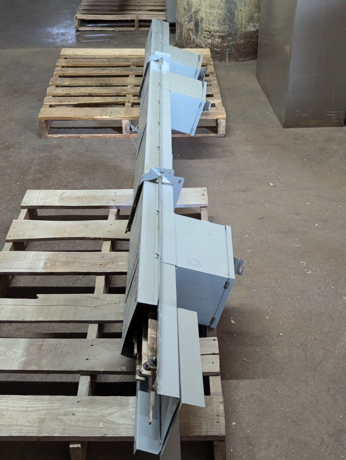 I-T-E ABD4024 BD Busway, 225A, 480/277V, 3 phase, 4 wire, 10 ft, Aluminum