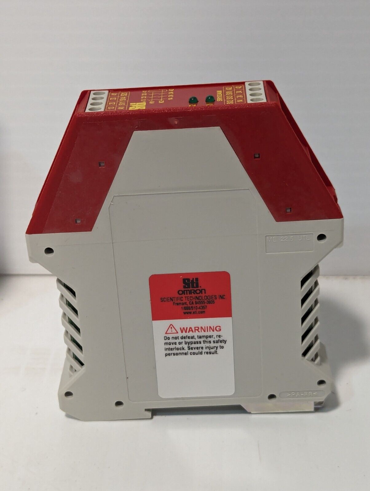 STI SR103AM Relay Dual Channel Safety Monitoring 24VAC/DC - Free Shipping