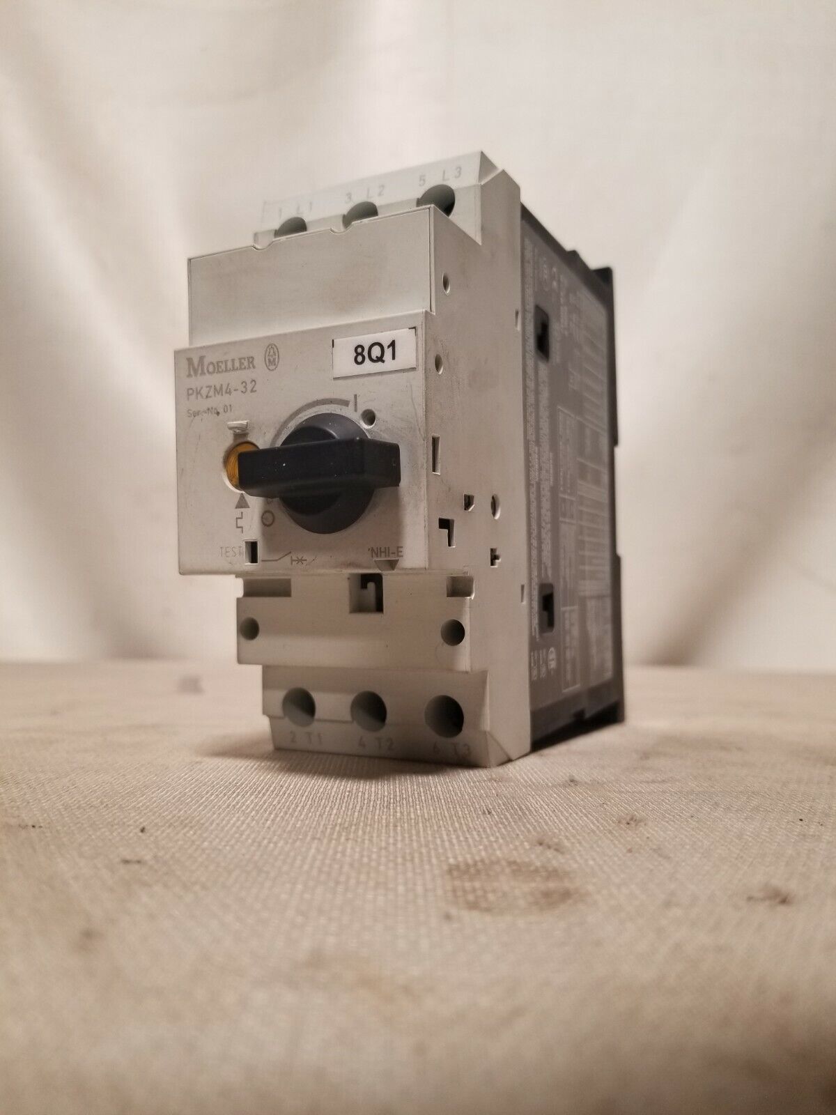 Moeller PKZM4-32 manual motor protector