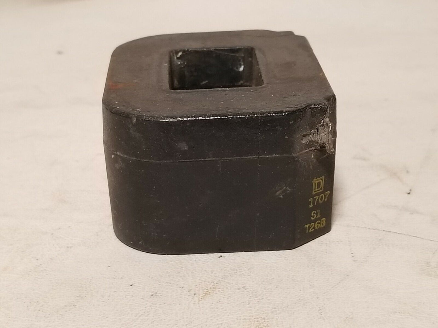 Square D 1707 S1T26B magnetic coil, 440V, 50Cy; 480V, 60Cy