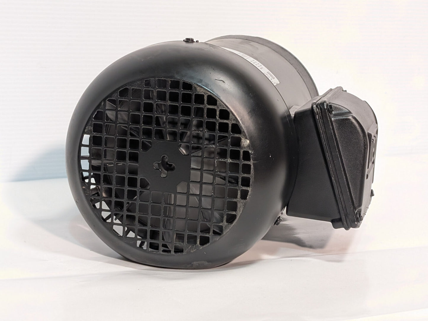 Weg 99883258 Inverter Duty Pump Motor .75HP, 1760RPM, 3 Phase, TEFC, 230/460V