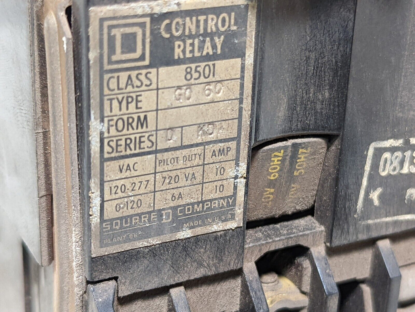 Square D 8501GO60 control relay, 110/120VAC coil