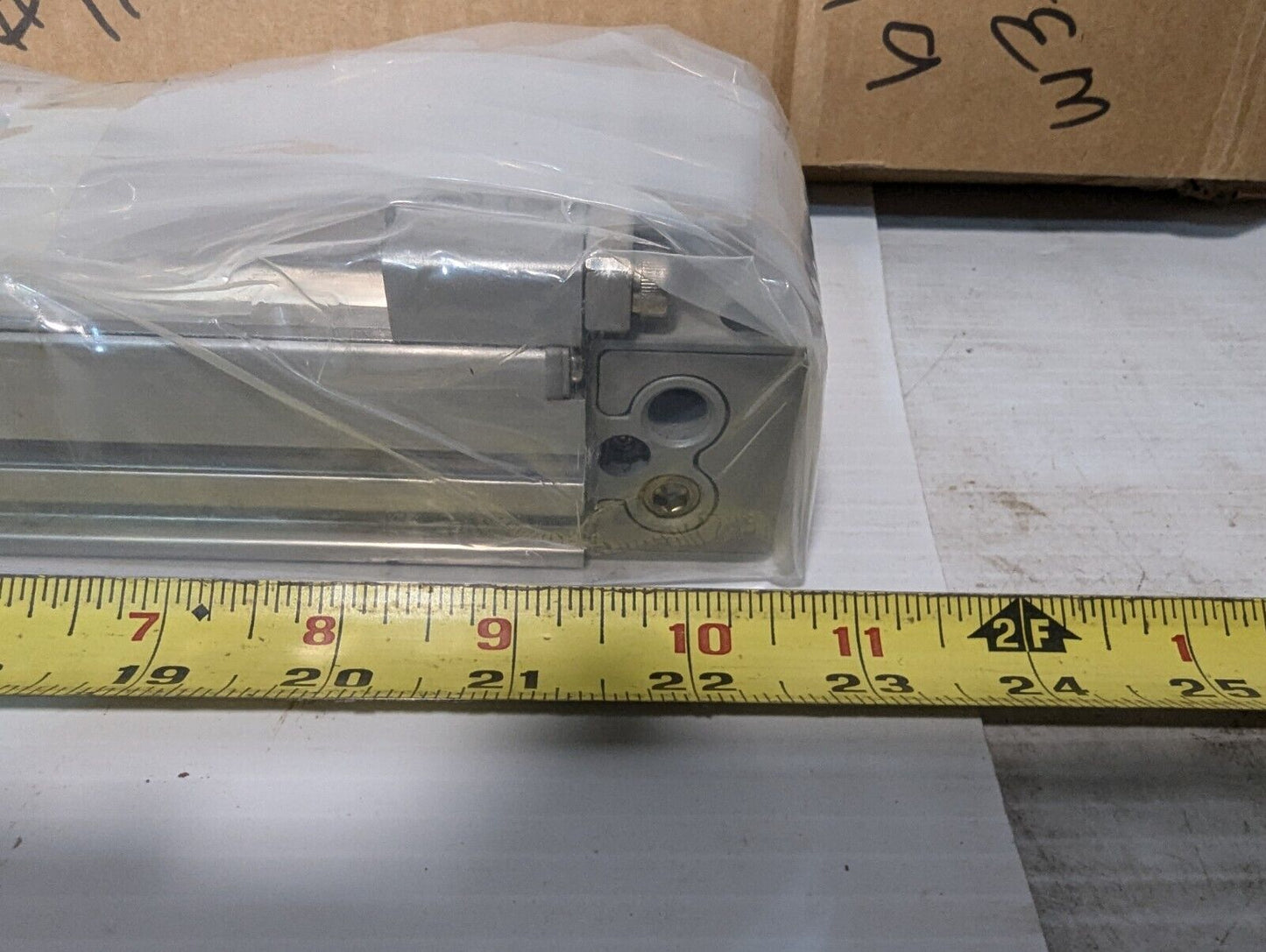 SMC MY1C25-350L-Y7BW Mechanically Jointed Rodless Cylinder-Free Shipping+Returns