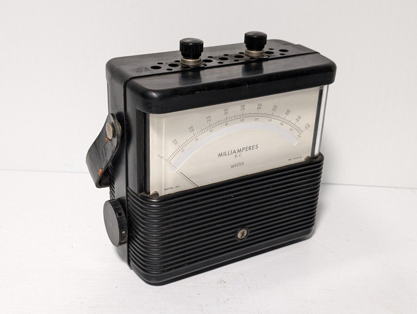 Weston 901 DC milliammeter, 0-1000mA, no probes, with leather handle as pictured