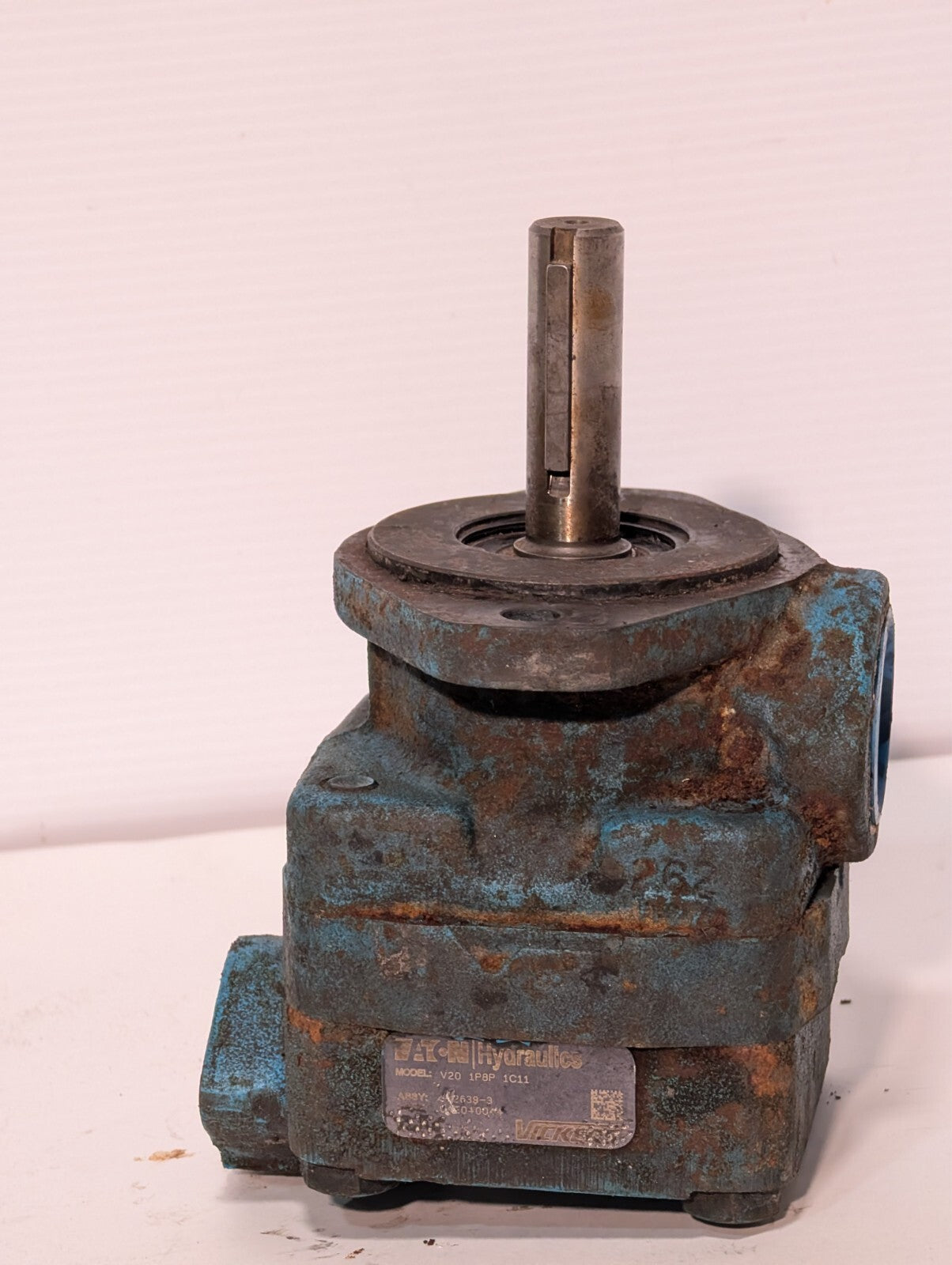 Vickers 372639-3 V20-1P8P-1C-11 Fixed Displacement Hydraulic Vane Pump