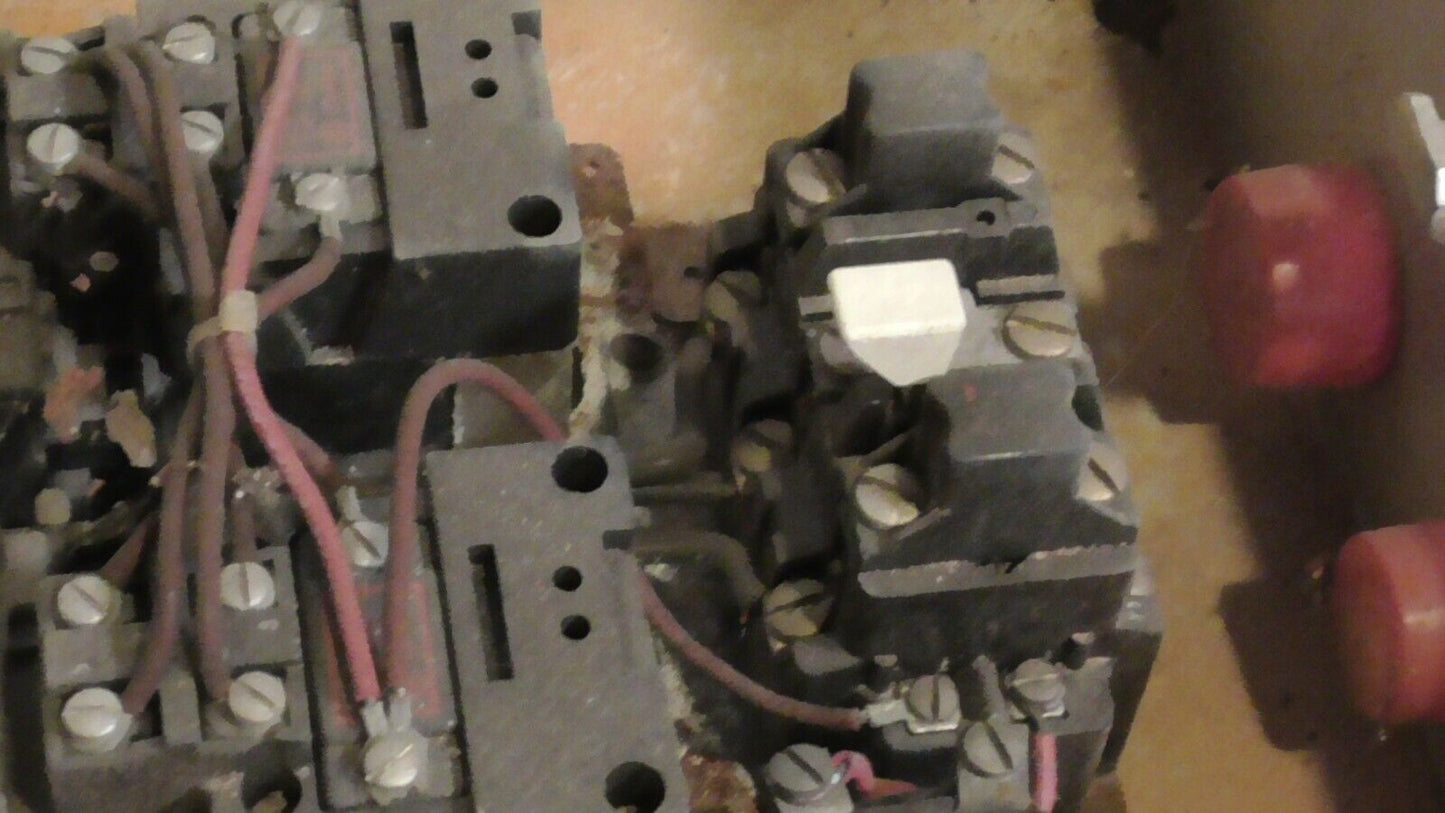 A-B 705-ACD-K Size 0 120/240/500V 2/3/5HP 70A86 110/120V +X147990 330/460V motor