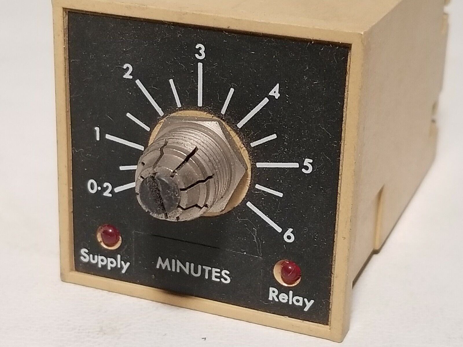Tenor time delay relay 687-30008-41, 120VAC, 0-6 mins