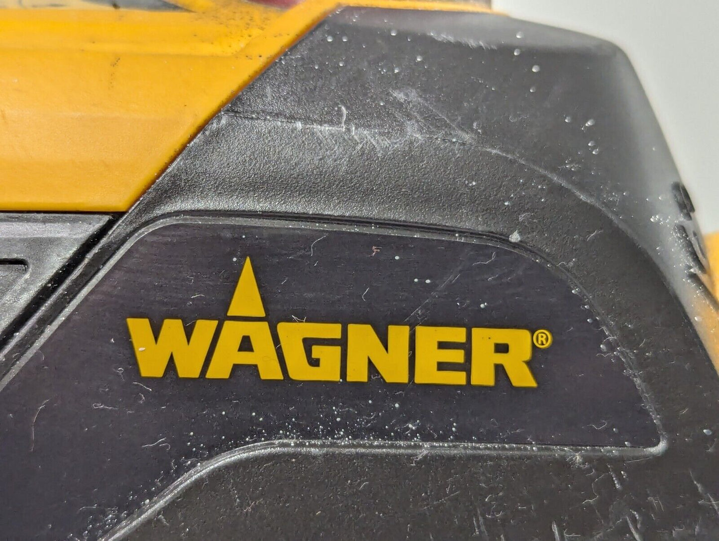 Wagner Spray Tech 0529121 Paint Sprayer with Case, Nose & Reservoir Not Included