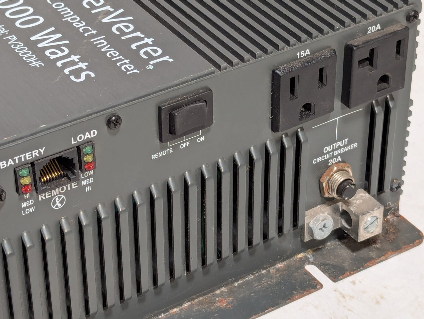 Tripp Lite PV3000HF Power-Inverter Ultra-Compact Inverter, 3000W, 4 Outlet (AC)