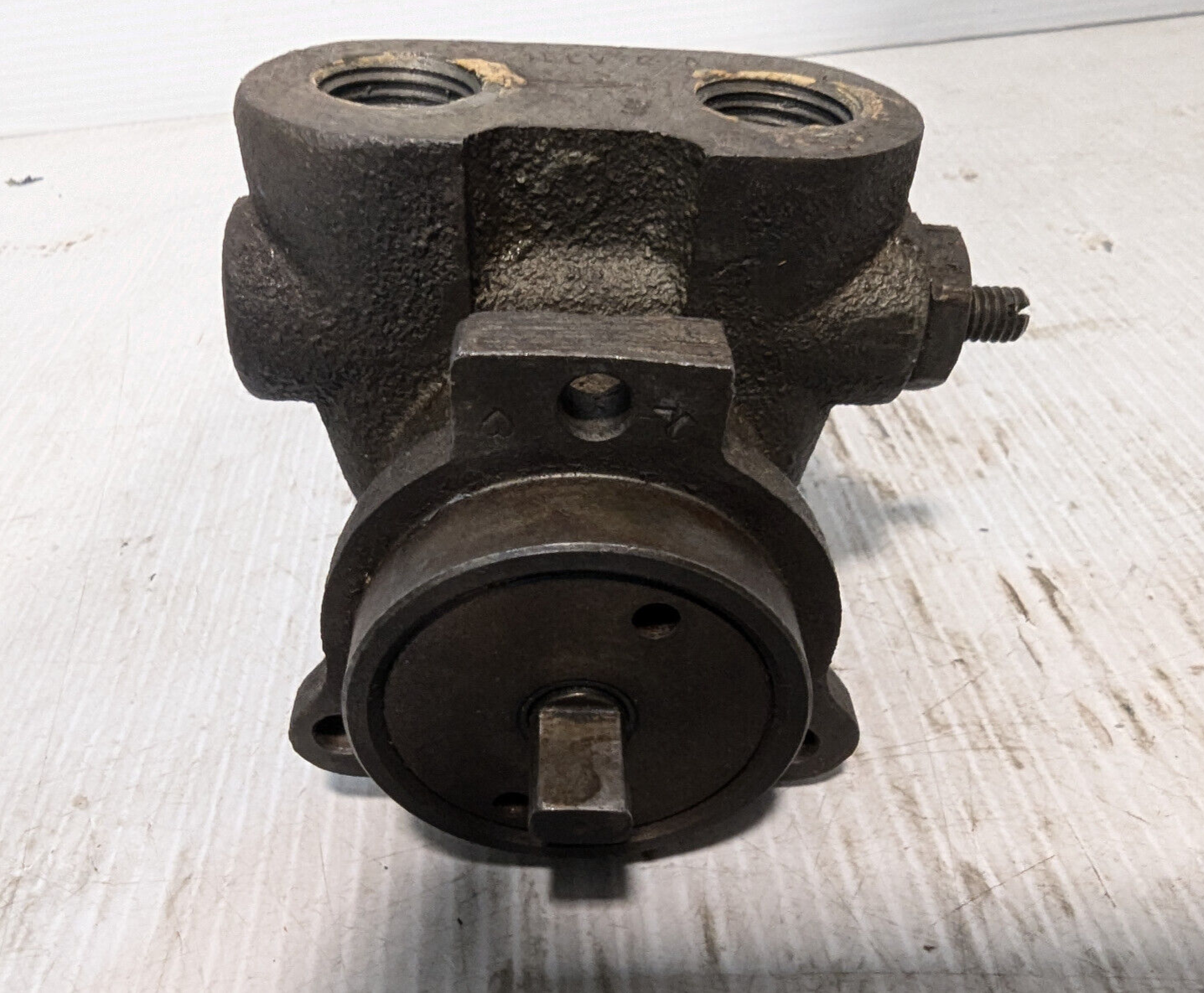 Tuthill 1LE20 Cast Iron Rotary Gear Pump, 1LEV-C-A, C96, Free Shipping