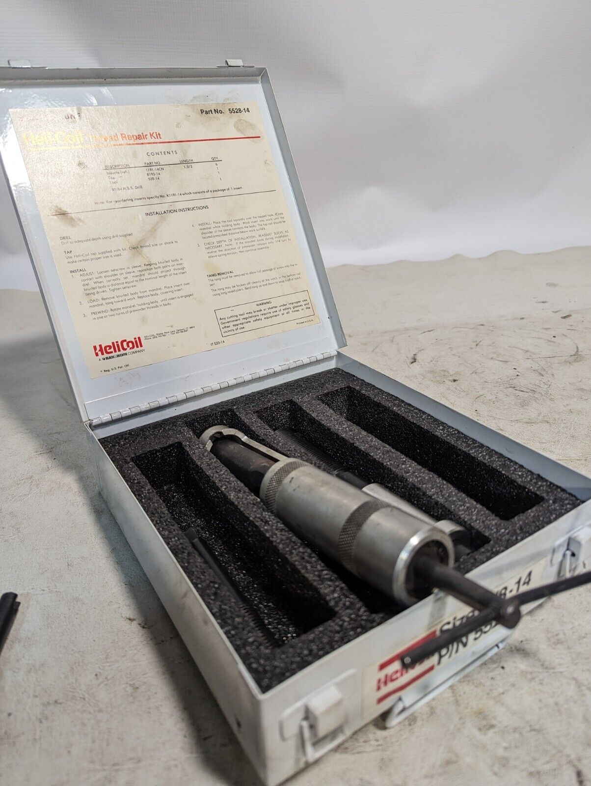 Helicoil 5528-14 master thread repair kit, size 7/8-14
