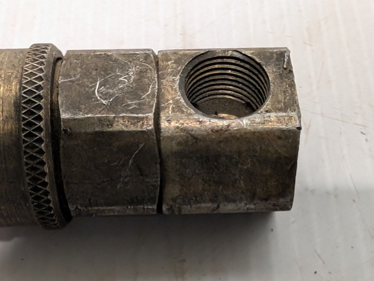 Snap-Tite VHC-8 Female Quick Coupler with Male Connector - Free Shipping