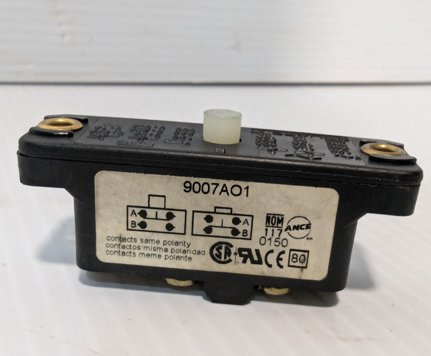 Square D/ Schneider Electric 9007A01 Side Rotary Limit Switch 15A, Free Shipping