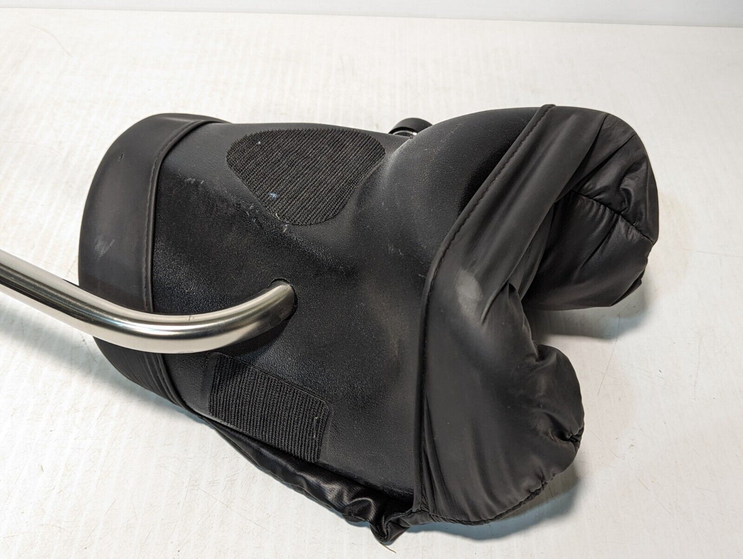 Allen Medical C-002082-A9 Leg Holder, Right - Free Shipping