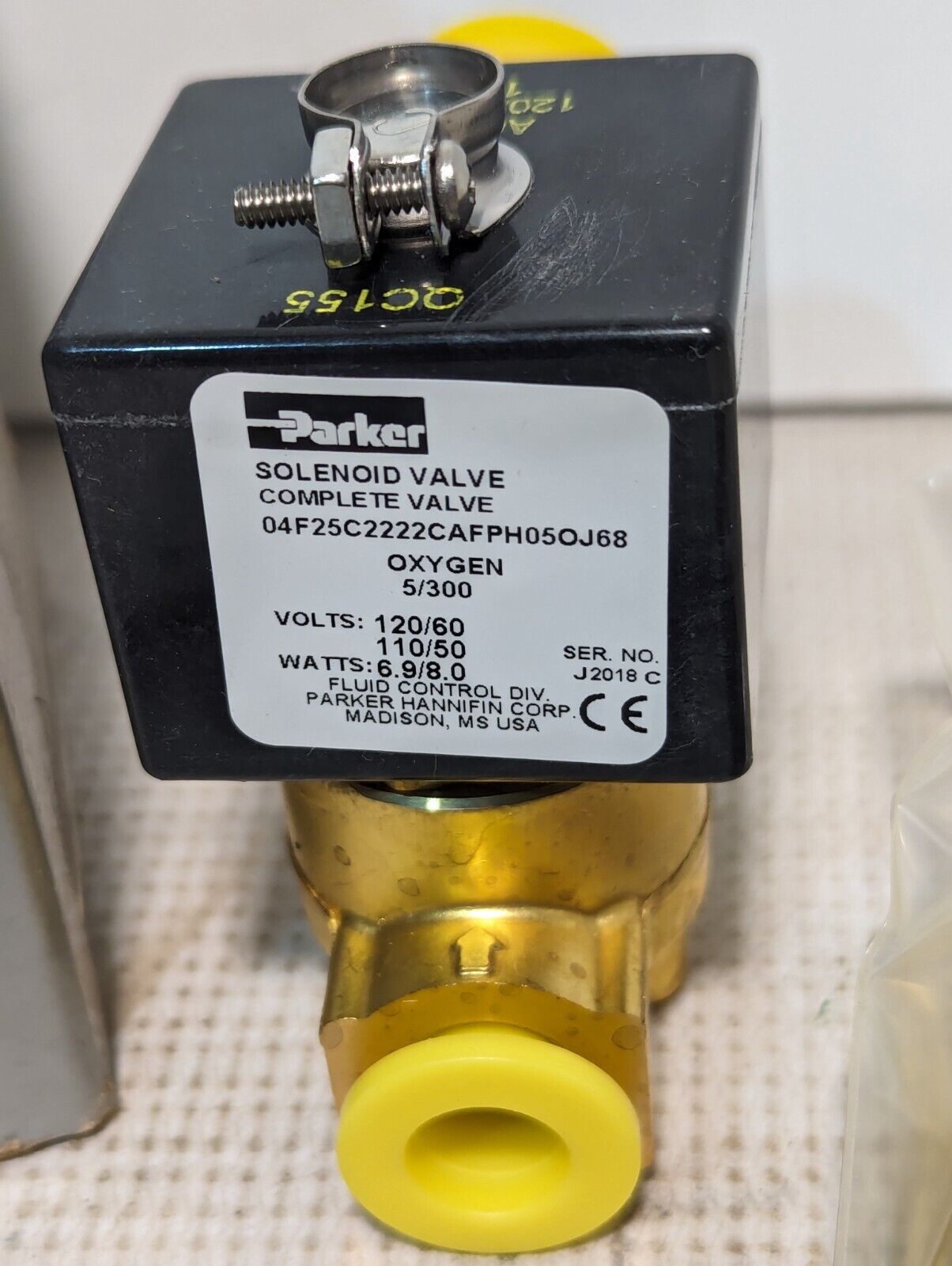 Parker 04F25C2222CAFPH05OJ68 Solenoid Valve, NPT 1/4", Orifice 11/32", 110/120v