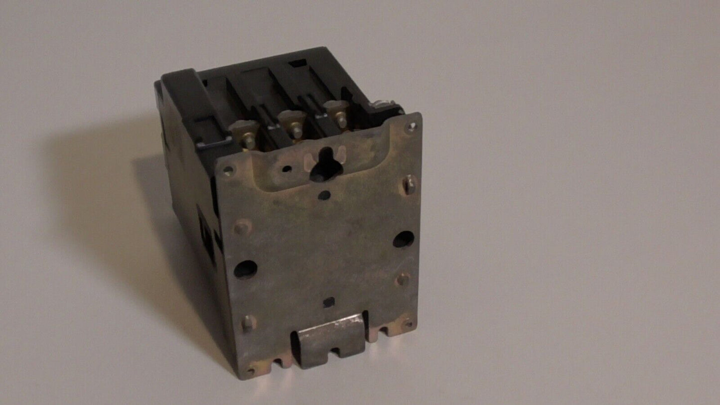 Square D 8536-SC03-S-A NEMA sz 1, Motor Starter 110-550VAC, 2-10HP