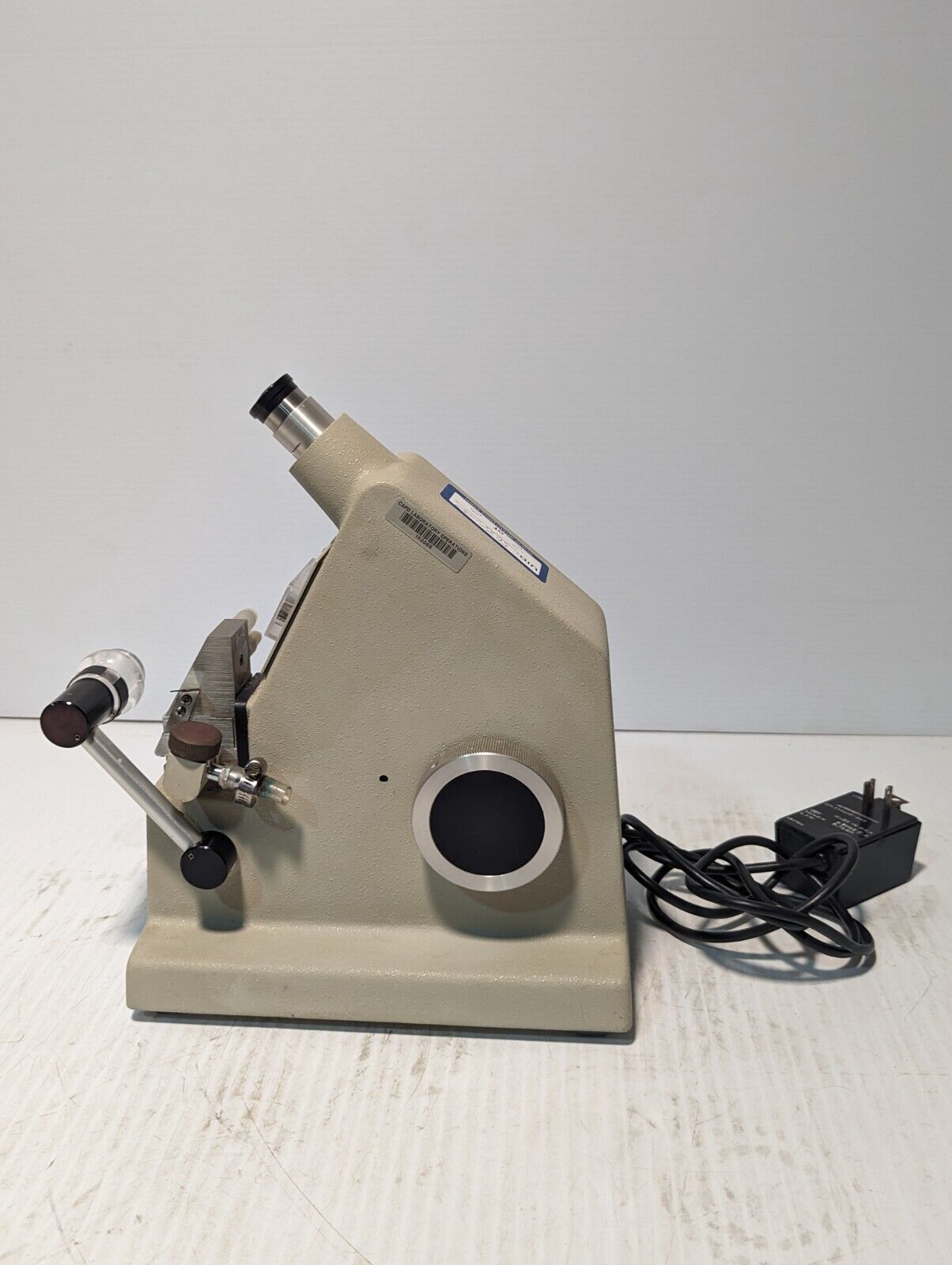 Milton Roy Company 334610 Benchtop Lab Refractometer w\Bausch & Lomb Prism Box