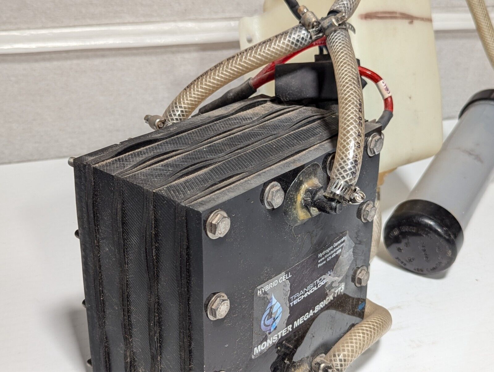Transitional Technologies Monster Mega-Brick 773 hybrid cell hydrogen generator