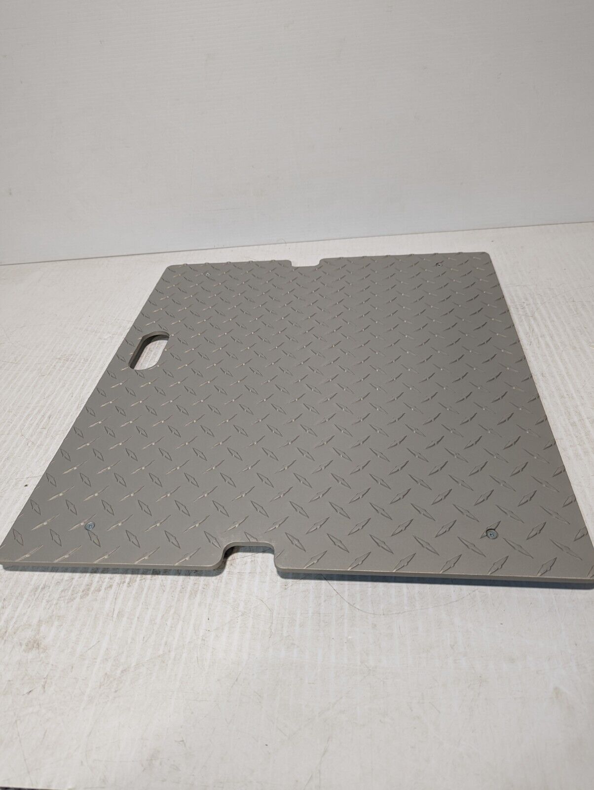 176K082G01 Dolly Maker Maintenance Step Over, 20"D x 22.5"W - Free Shipping
