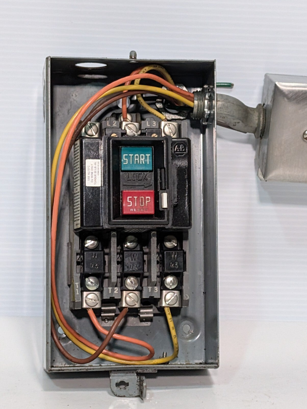 Allen Bradley 609-AAW Manual Starter in Encl. w\ 20A Hubbell Twist-Lock Recptcle