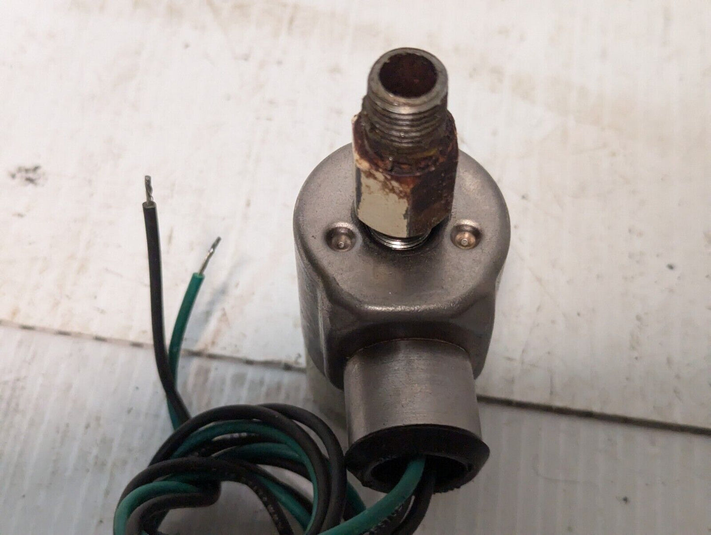 Versa ESM-2302-06-H-PC-3-A120 General Valve and Coil - Free Shipping+Returns
