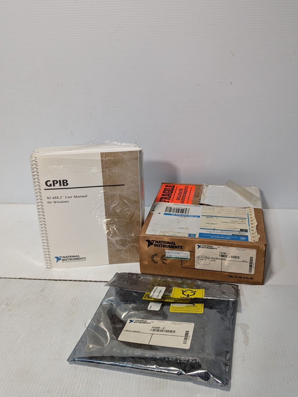 National Instruments 181830F-01 interface card, 776786-01, AT_GPIB/TNT, NI-488.2