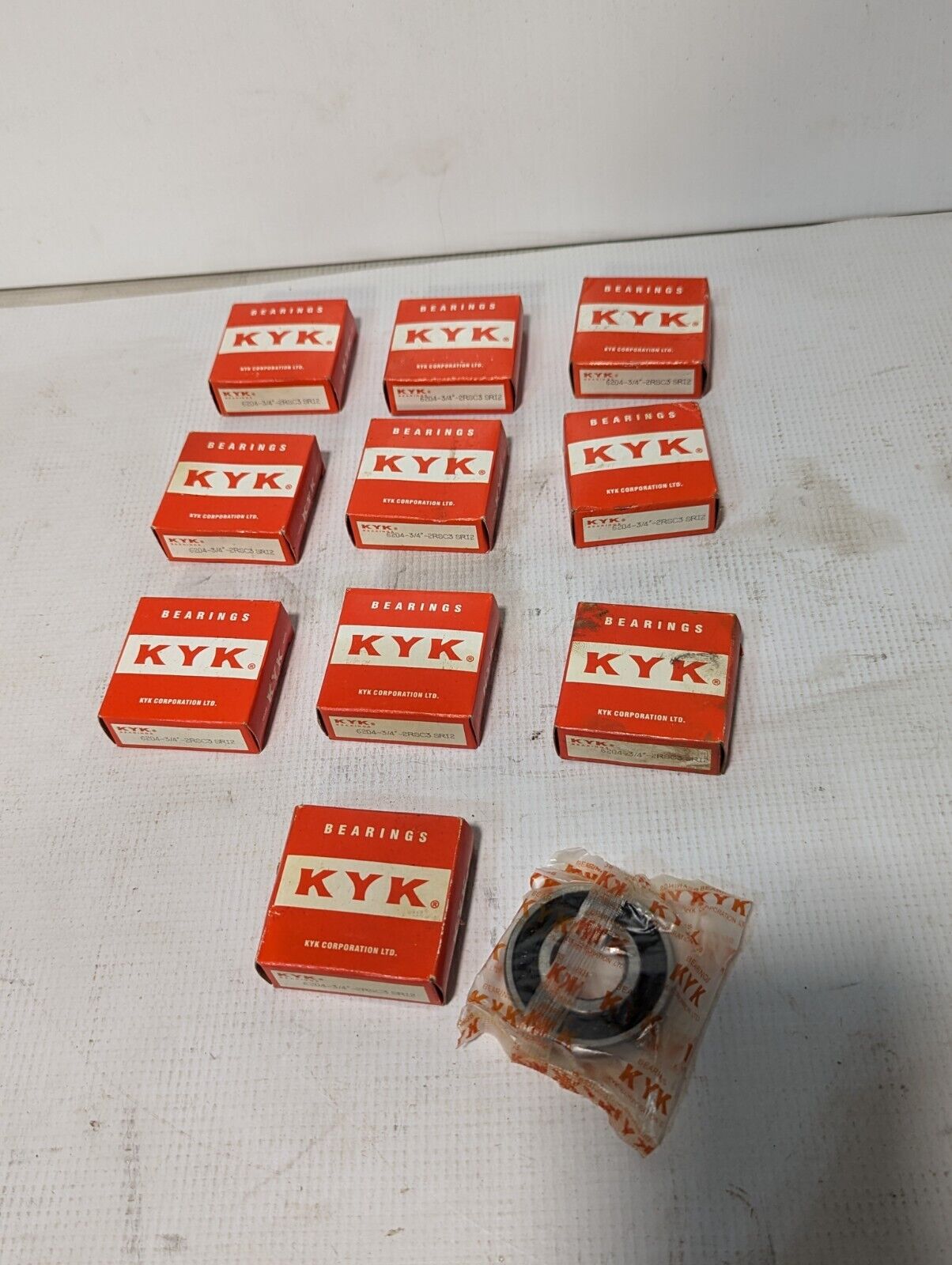Lot of 10 KYK 6204-3/4"-2RSC3 SR12 Sealed Bearings - Free Shipping