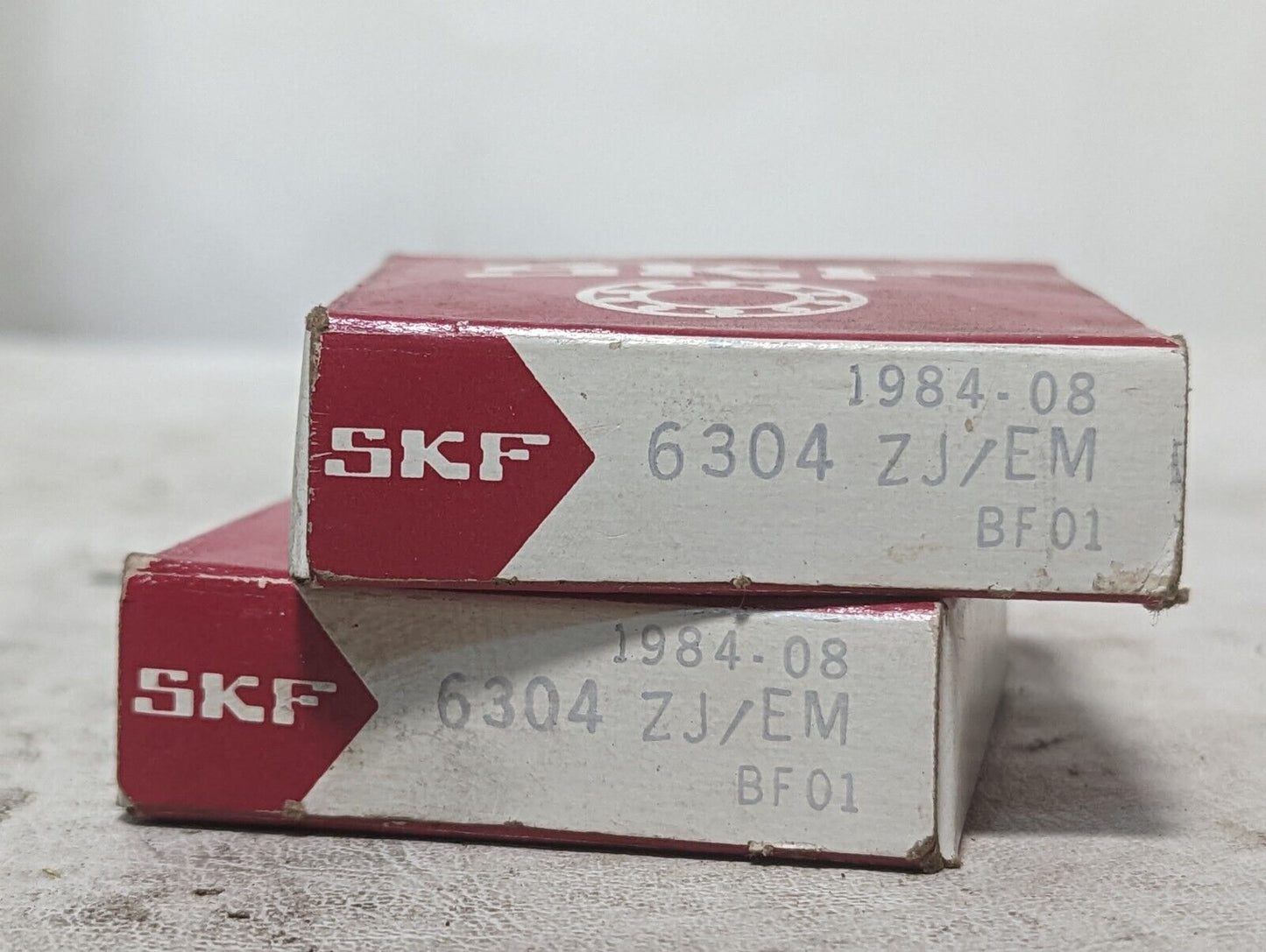 Lot of 2 SKF 6304 ZJ/EM Radial/Deep Groove Ball Bearings - Round Bore, 20 mm ID,