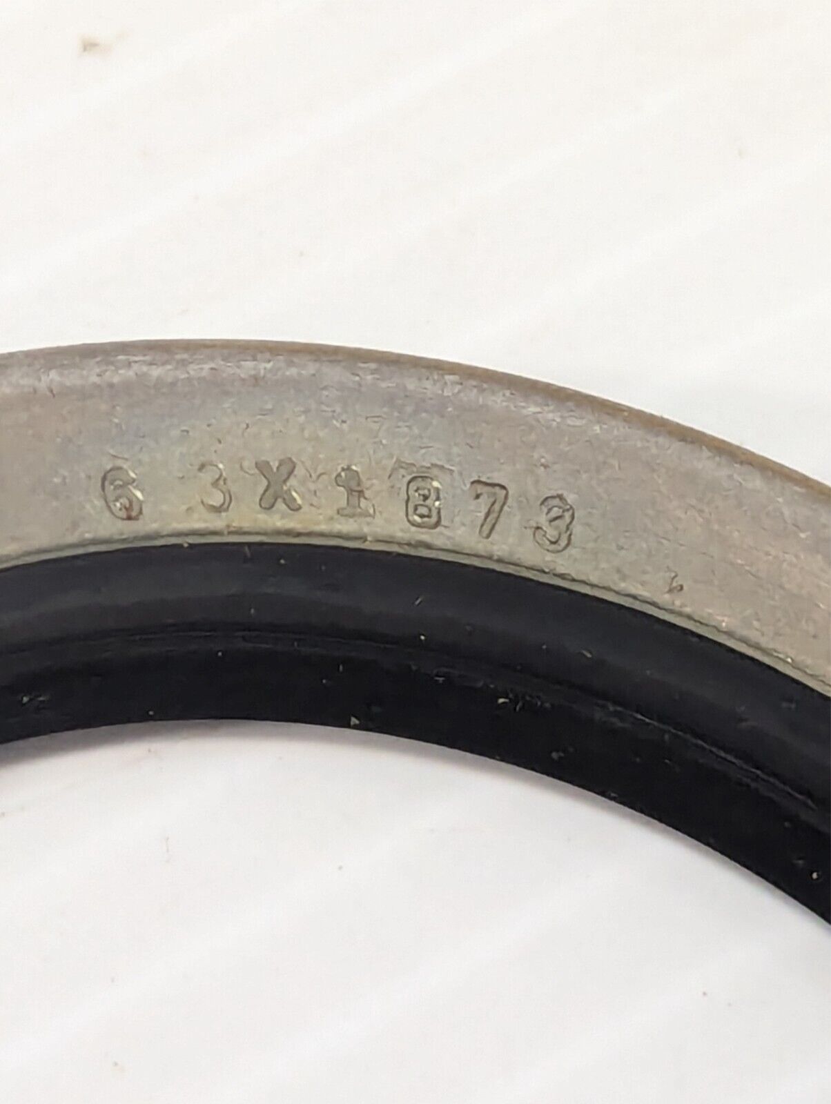 Lot of 4 Garlock 63X1873 Klozure Oil Seals - Free Shipping