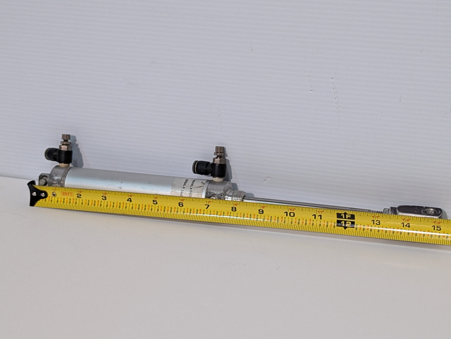 Unbranded 605-517SS Cylinder Industrial Assembly Component Serial 100470CC