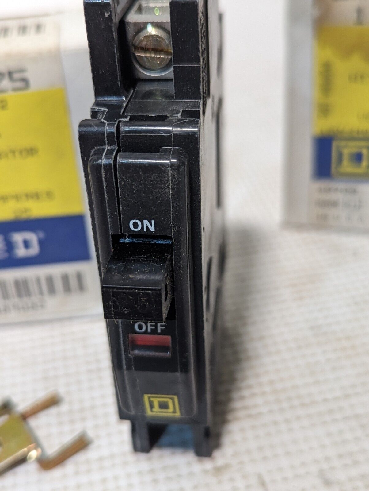 Square D QOU125, Circuit Breaker, 25A, 1 pole, 120/240 VAC