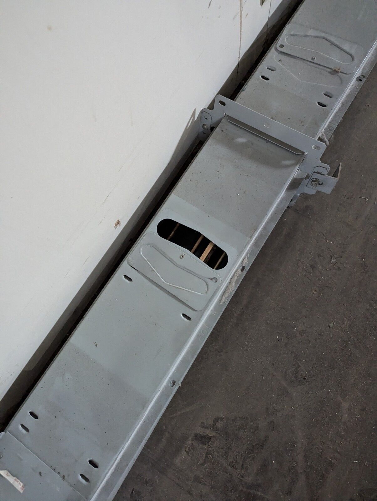 I-T-E ABD4024 BD Busway, 225A, 480/277V, 3 phase, 4 wire, 10 ft, Aluminum